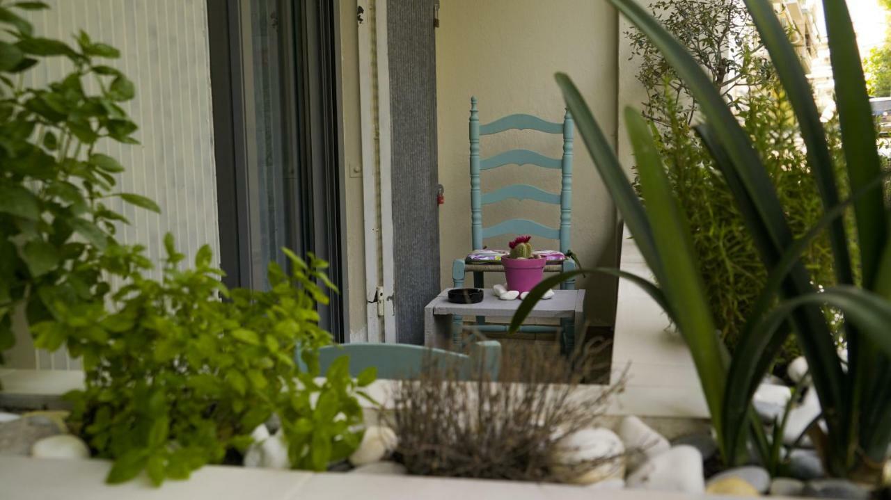 D16-Cosy Downtown Apartment Atény Exteriér fotografie